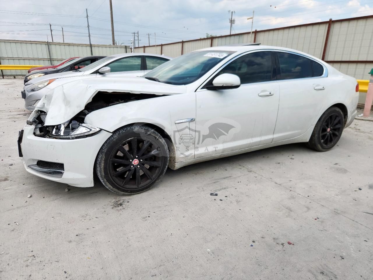 Jaguar XF 2.0L 4 2014