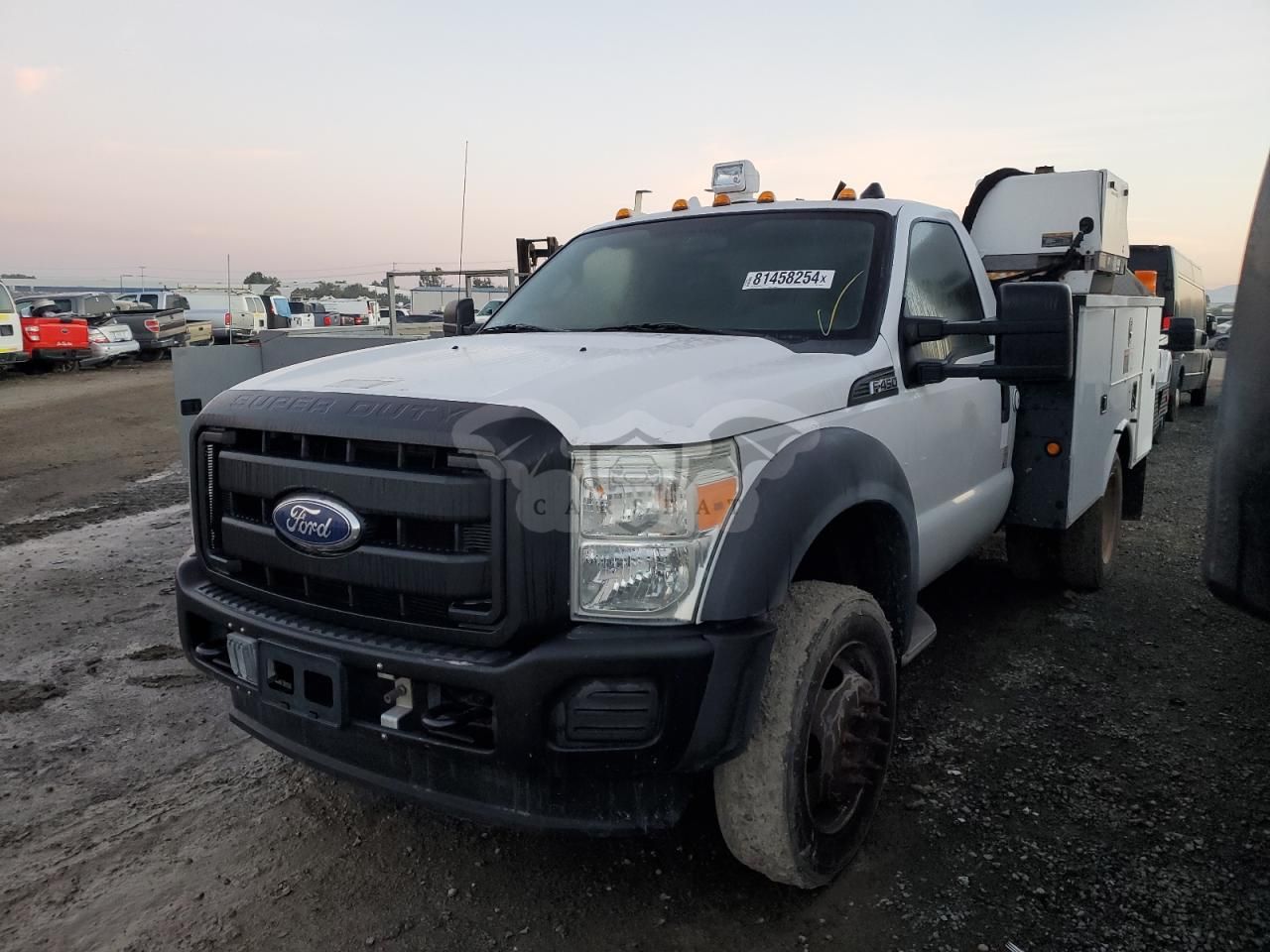 Ford F-450 SUPER DUTY 6.8L 10 2011