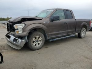 Ford F-150 SUPER CAB 5.0L 8 2015