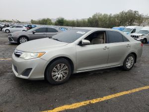 Toyota Camry L 2.5L 4 2014