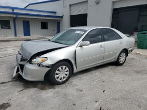 Toyota Camry LE 2.4L 4 2005