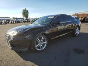 Audi A6 PREMIUM PLUS 2.0L 4 2015