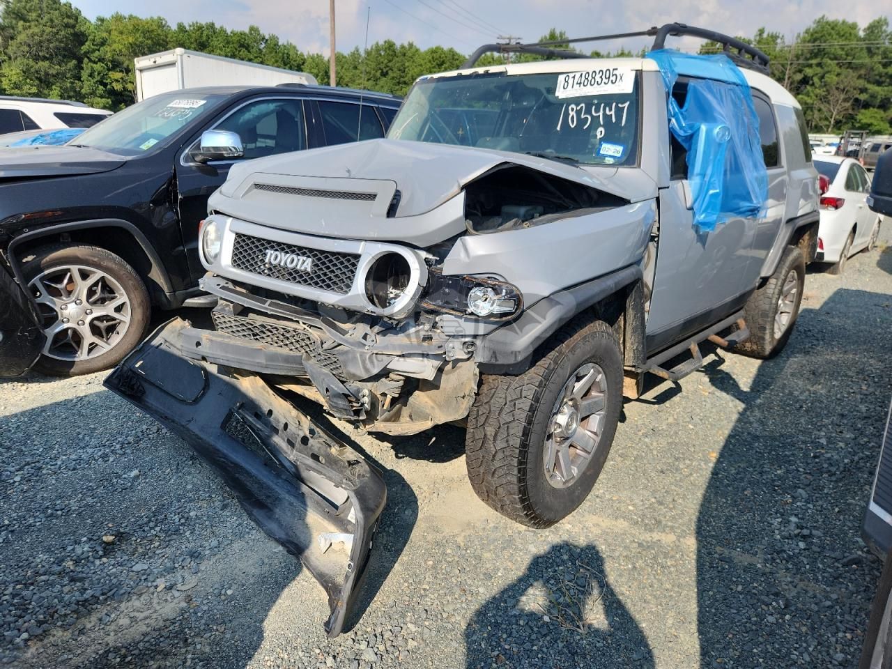 Toyota FJ Cruiser 4.0L 6 2014