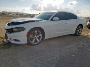 Dodge Challenger SXT 3.6L 6 2015