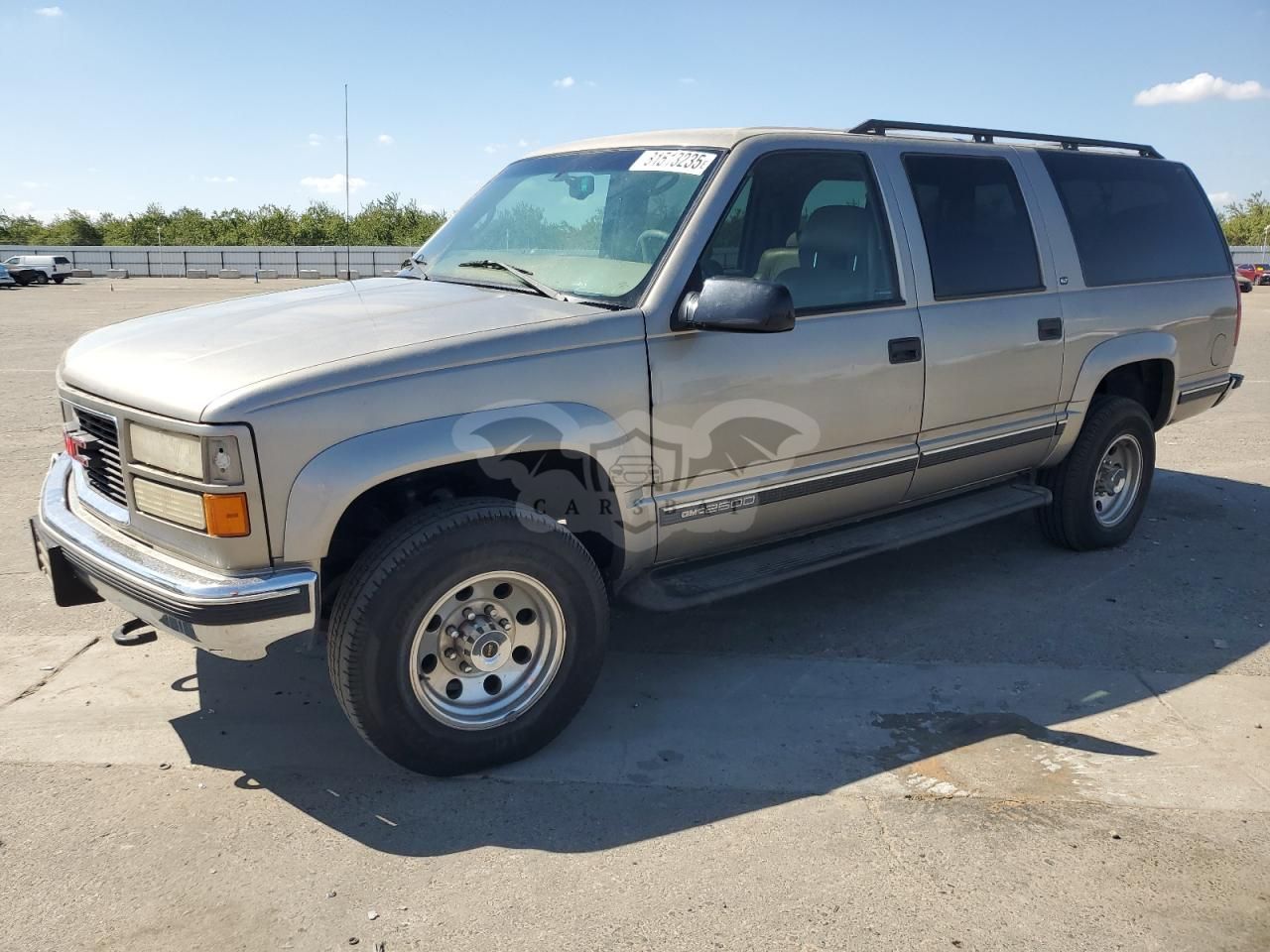 GMC Suburban K2500 7.4L 8 1999