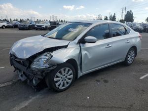 Nissan Sentra S 1.8L 4 2015