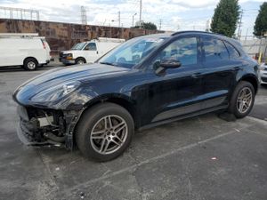 Porsche Macan 2.0L 4 2020