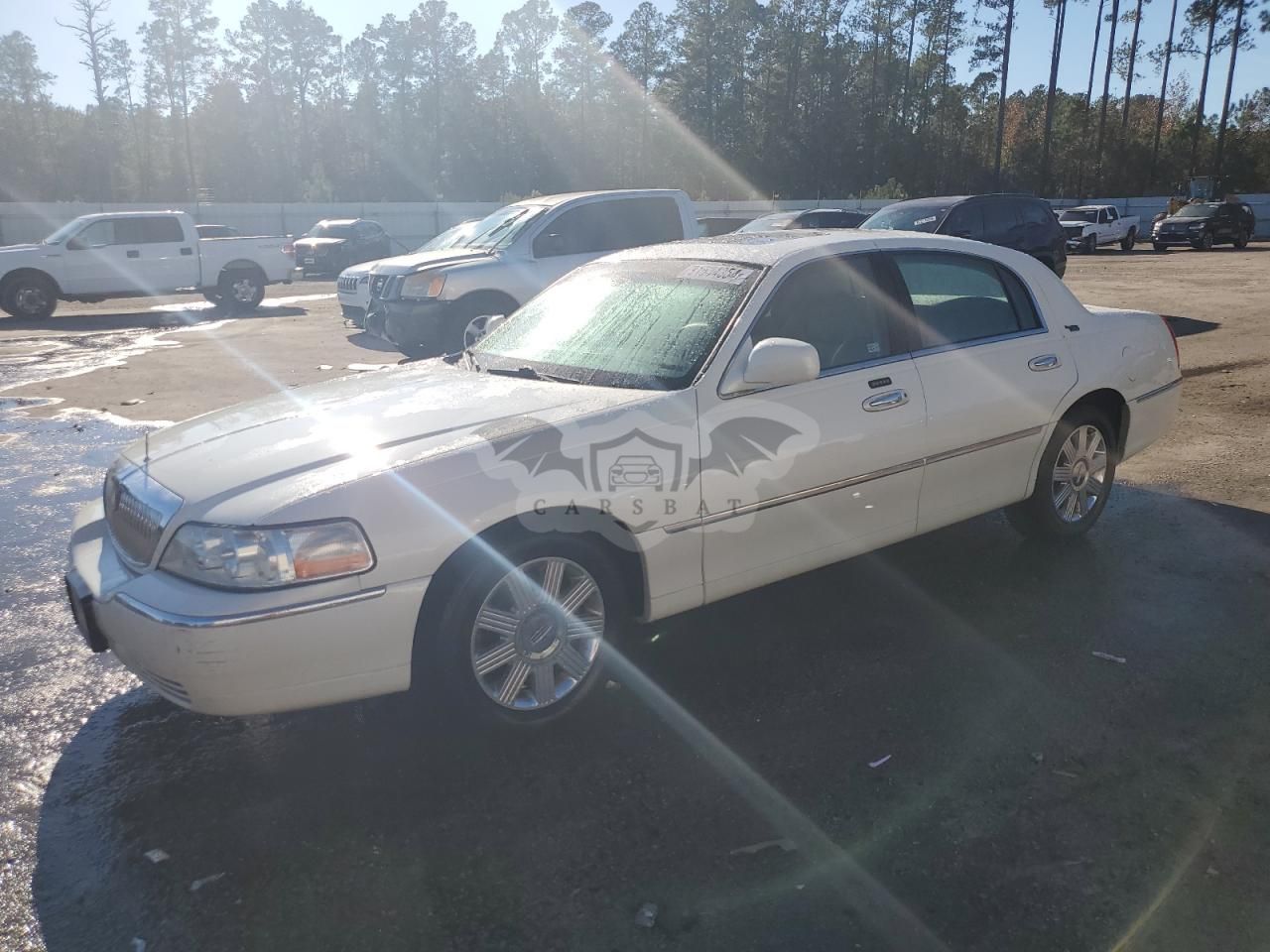 Lincoln Town Car 4.6L 8 2005
