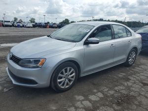Volkswagen Jetta SE 1.8L 4 2014