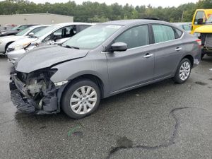 Nissan Sentra S 1.8L 4 2015