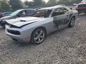 Dodge Challenger SXT 5.7L 8 2015