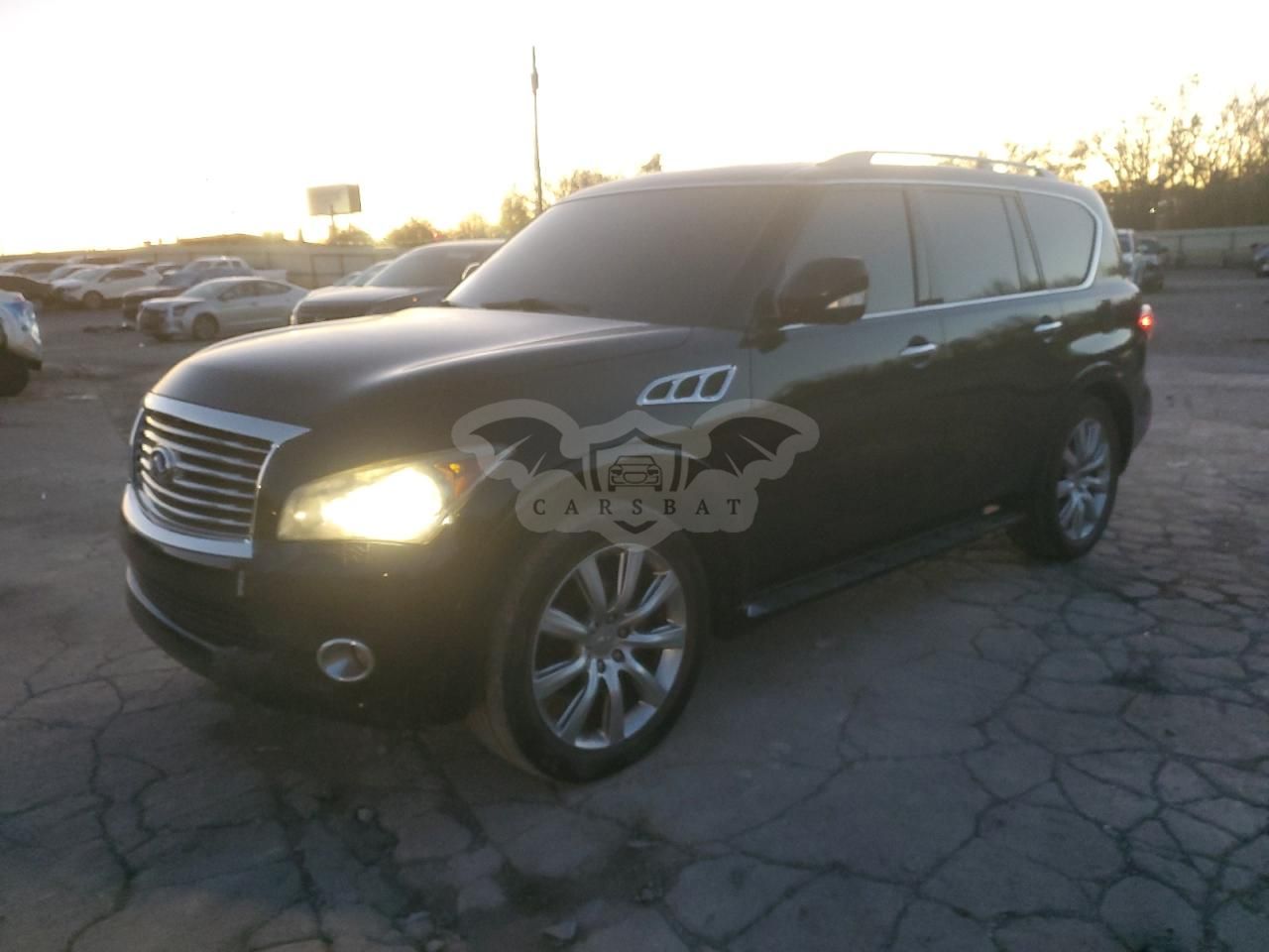 Infiniti QX56 5.6L 8 2013
