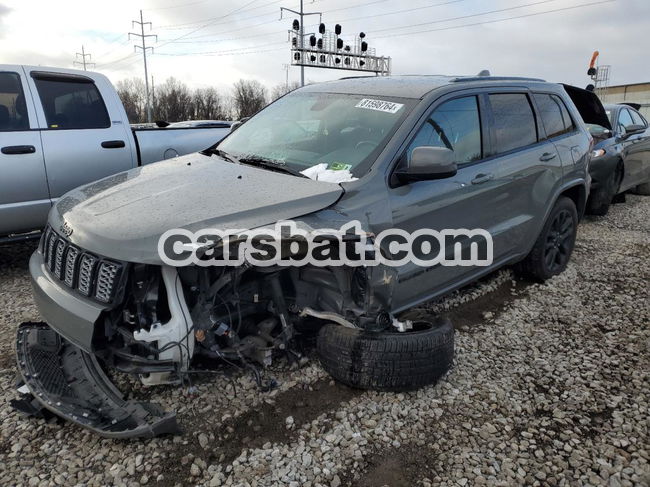 Jeep Grand Cherokee LAREDO 3.6L  6 2020