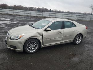 Chevrolet Malibu 1LT 2.5L 4 2013