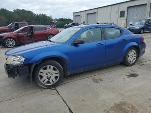 Dodge Avenger SE 2.4L 4 2013