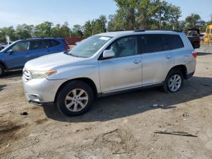 Toyota Highlander BASE 3.5L 6 2013