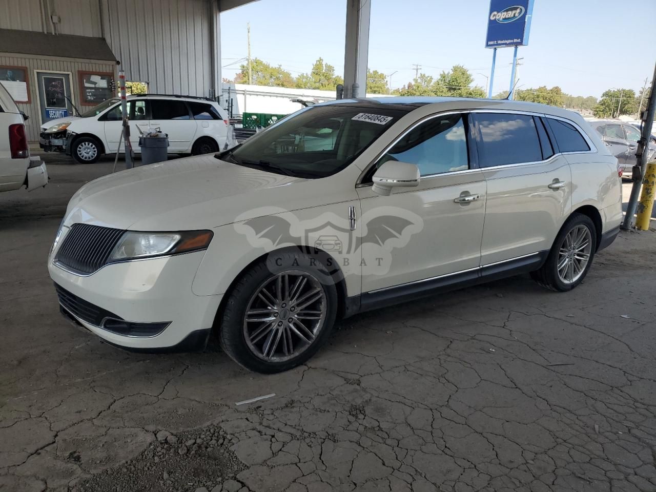 Lincoln MKT 3.5L 6 2013
