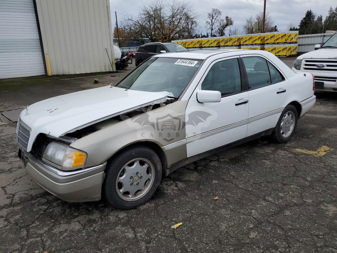 Mercedes-Benz C 220 2.2L  4 1996