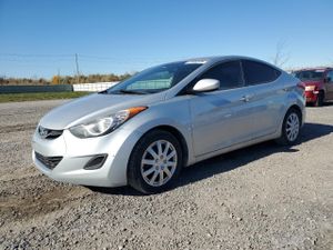 Hyundai Elantra GLS 1.8L 4 2013
