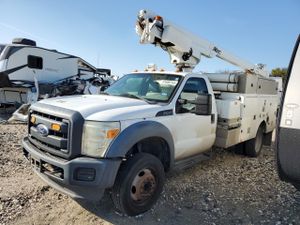 Ford F-450 SUPER DUTY 6.8L 10 2015