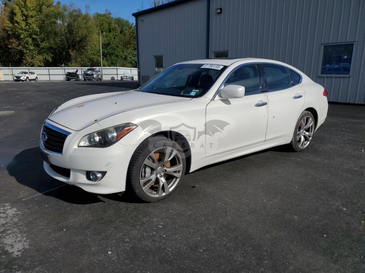 Infiniti M37 X 3.7L 6 2013