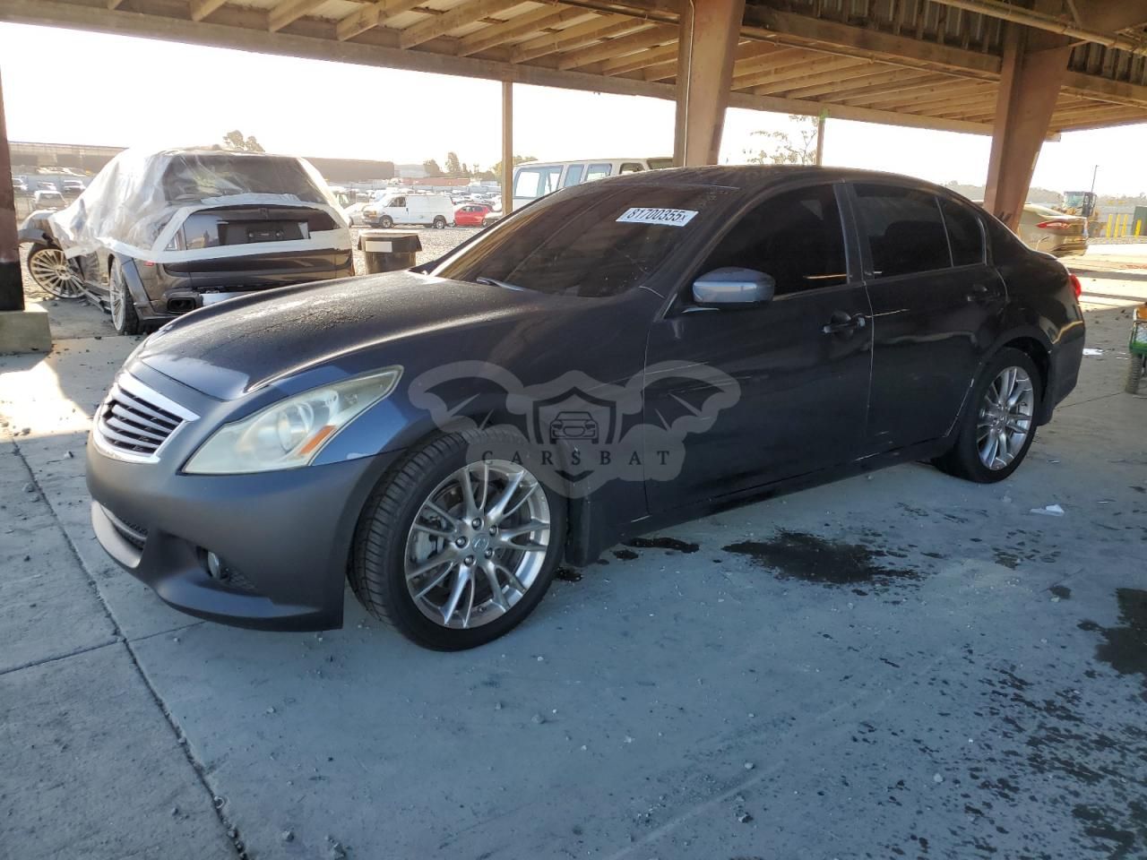 Infiniti G37 BASE 3.7L 6 2013