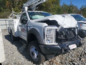 Ford F-450 SUPER DUTY 7.3L 8 2024