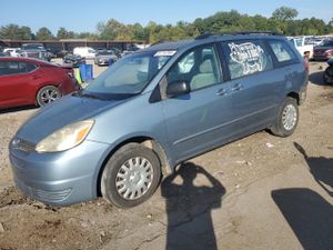Toyota Sienna CE 3.3L 6 2004