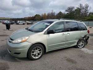 Toyota Sienna CE 3.3L 6 2006