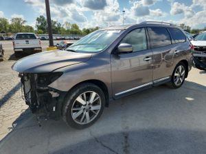 Nissan Pathfinder S 3.5L 6 2013