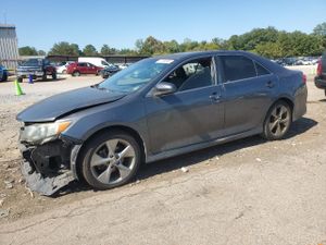 Toyota Camry SE 3.5L 6 2012
