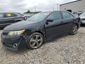 Toyota Camry SE 3.5L 6 2012