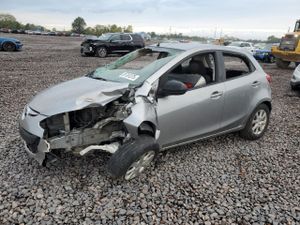 Mazda 2 1.5L 4 2012
