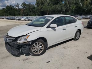 Nissan Sentra S 1.8L 4 2015