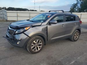 Kia Sportage LX 2.4L 4 2015