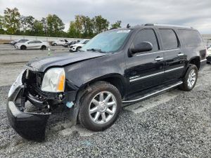 GMC Yukon DENALI 6.2L 8 2014