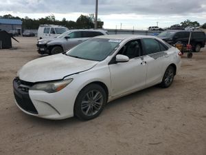 Toyota Camry LE 2.5L 4 2015