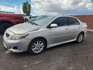 Toyota Corolla BASE 1.8L 4 2010