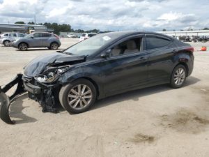 Hyundai Elantra SE 1.8L 4 2014