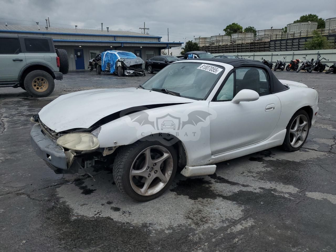 Mazda MX-5 (Miata) BASE 1.8L 4 2002