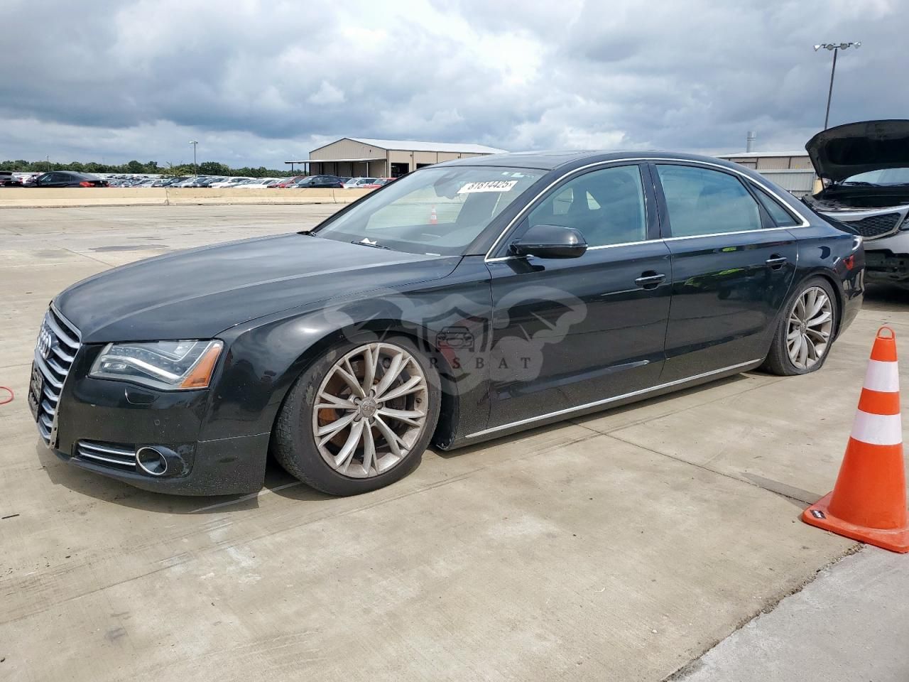 Audi A8 L QUATTRO 4.2L 8 2012