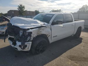 RAM 1500 BIG HORN/LONE STAR 5.7L 8 2022
