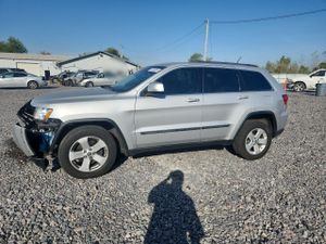 Jeep Grand Cherokee LAREDO 3.6L 6 2011