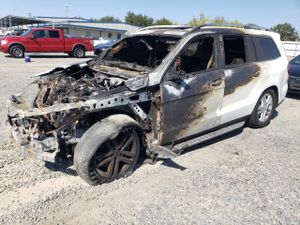 Mercedes-Benz GL 450 4MATIC 3.0L 6 2015