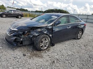 Hyundai Sonata GLS 2.4L 4 2013