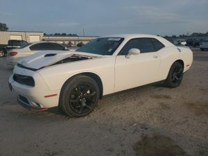 Dodge Challenger SXT PLUS 3.6L 6 2015