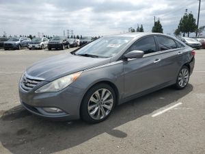 Hyundai Sonata SE 2.4L 4 2011