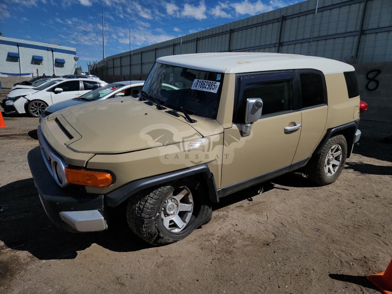 Toyota FJ Cruiser 4.0L 6 2014