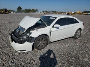 Chrysler 200 TOURING 2.4L 4 2013