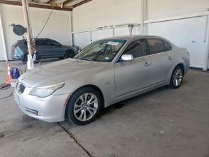 BMW 5 Series XI 3.0L 6 2010